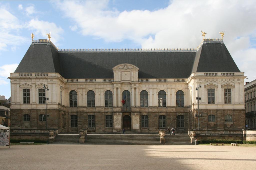 Hotel Mercure Rennes Cesson Eksteriør bilde