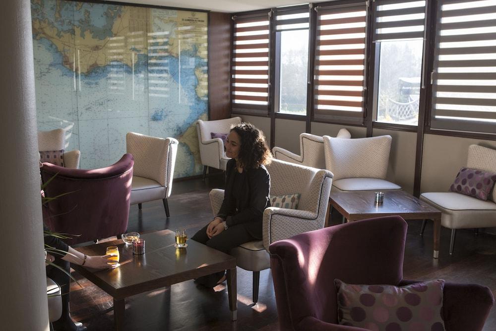 Hotel Mercure Rennes Cesson Eksteriør bilde