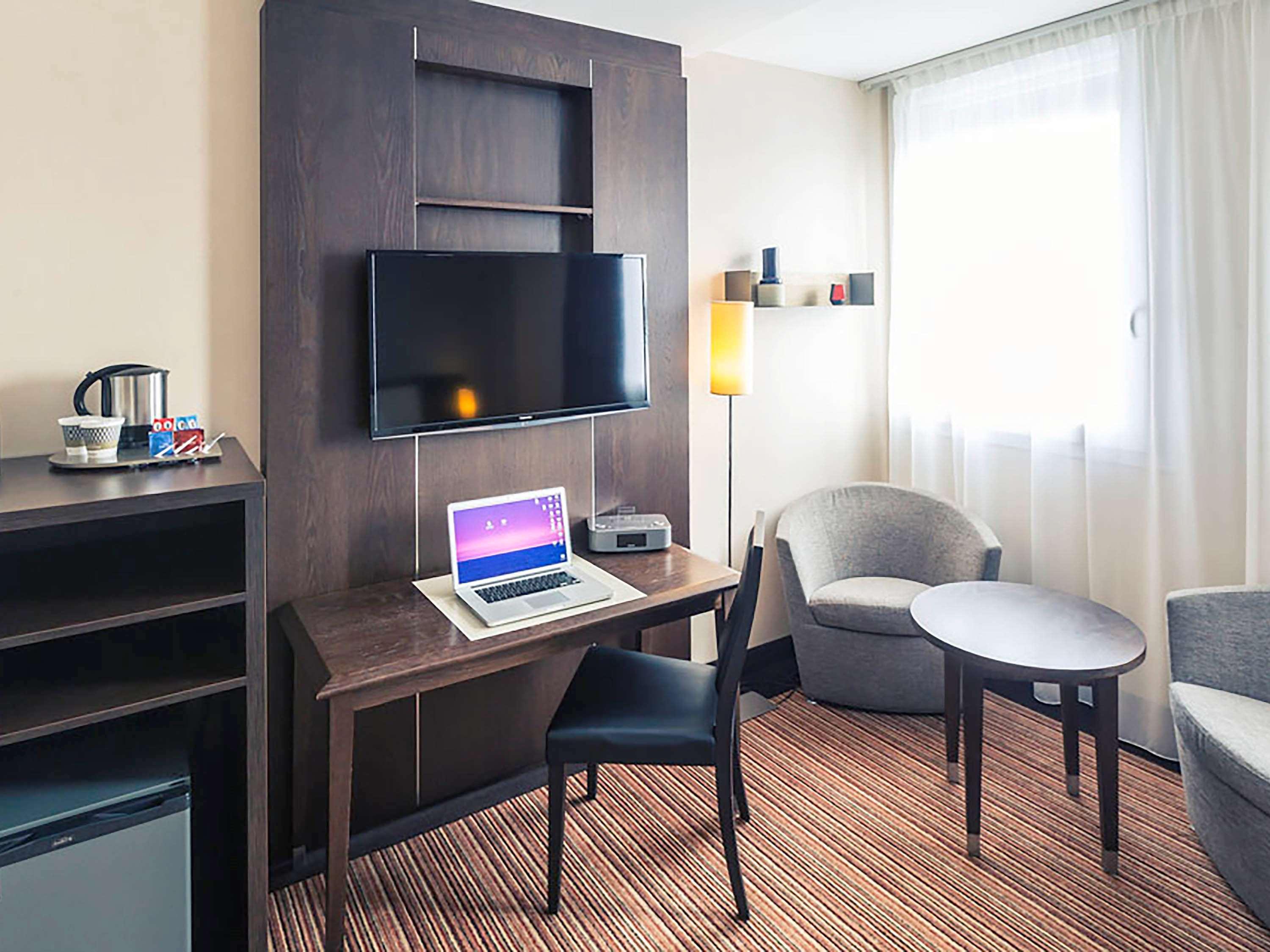 Hotel Mercure Rennes Cesson Eksteriør bilde