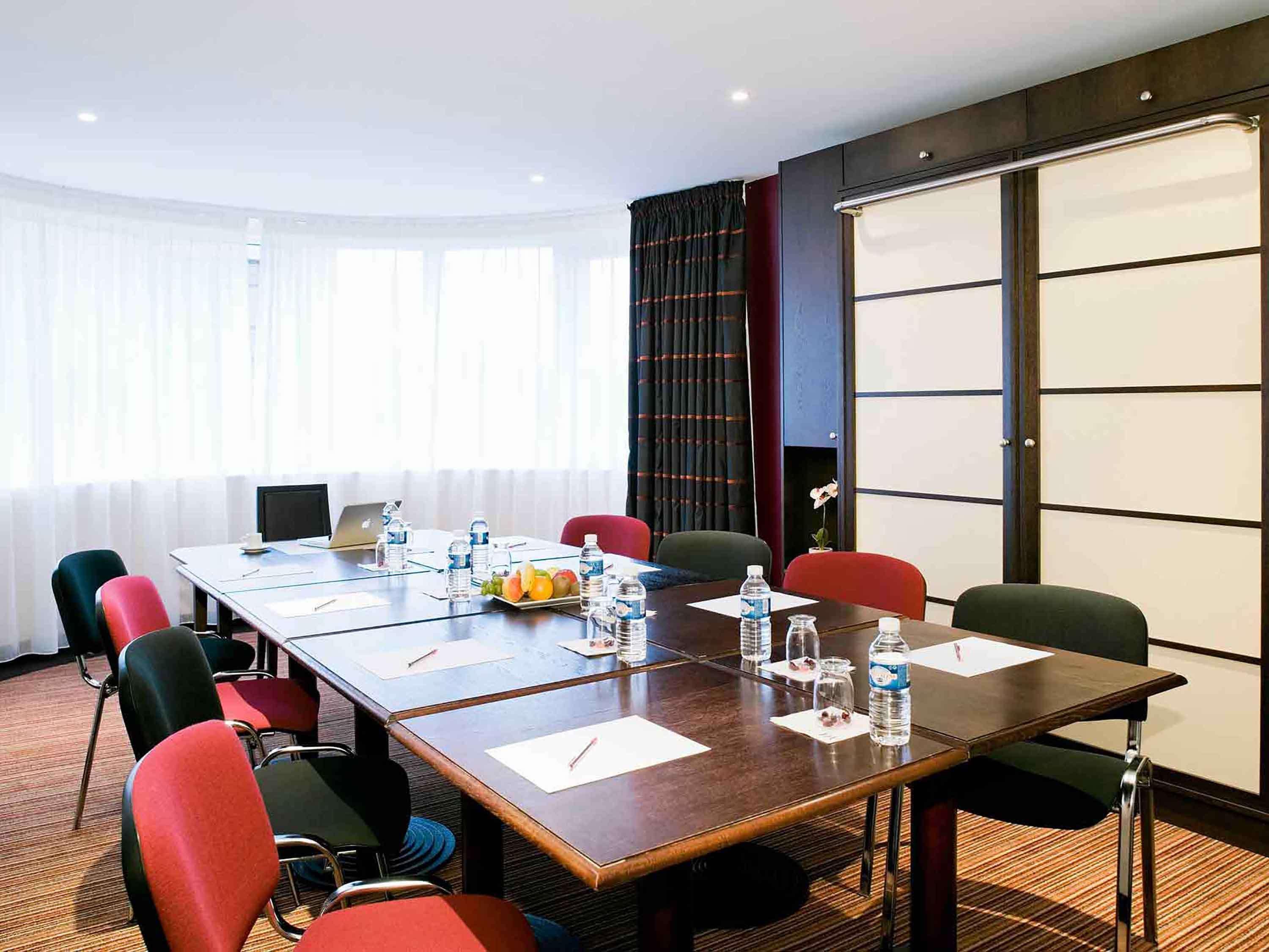 Hotel Mercure Rennes Cesson Eksteriør bilde