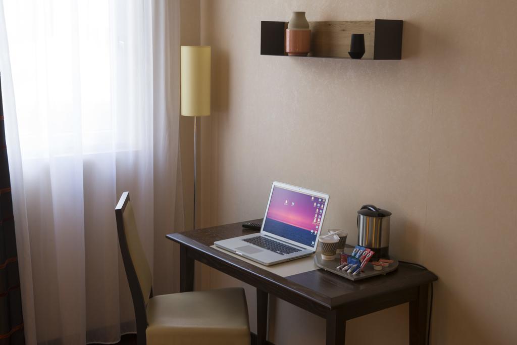 Hotel Mercure Rennes Cesson Rom bilde