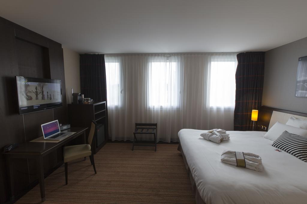 Hotel Mercure Rennes Cesson Rom bilde