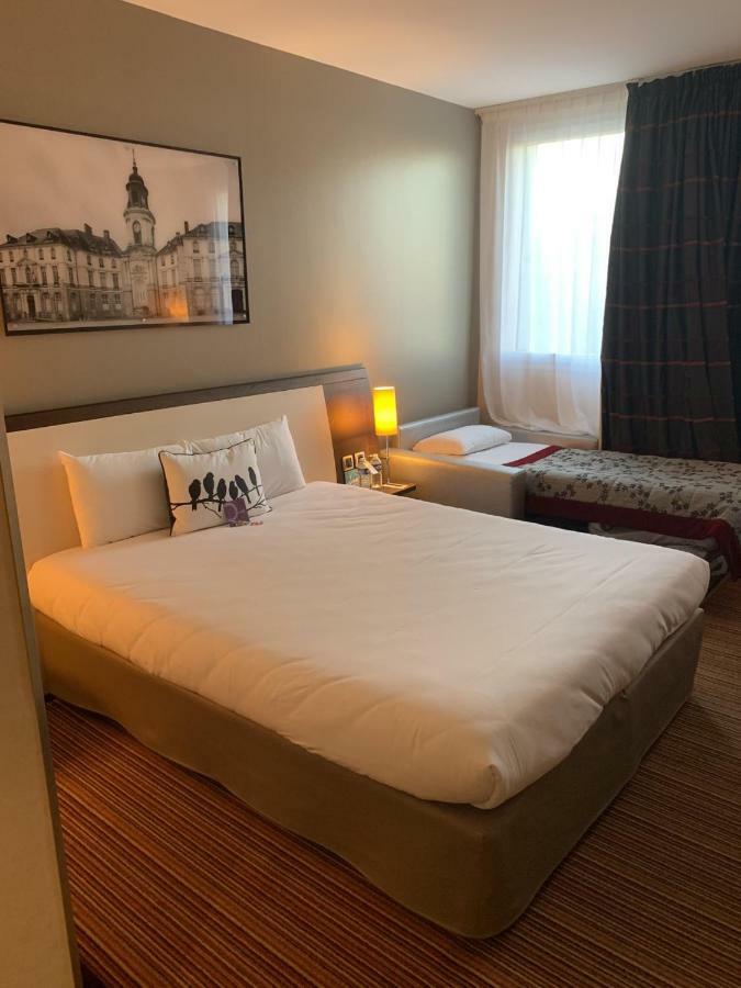 Hotel Mercure Rennes Cesson Eksteriør bilde